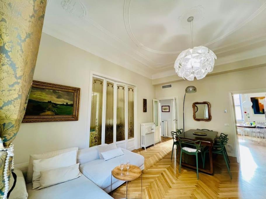 Apartment Magnifico D'epoca Ai Navigli Colazione Inclusa